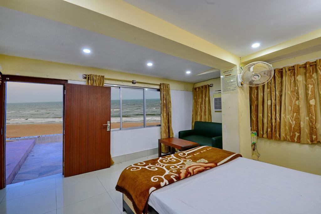 Marina Beach House Hotel Puri Kültér fotó